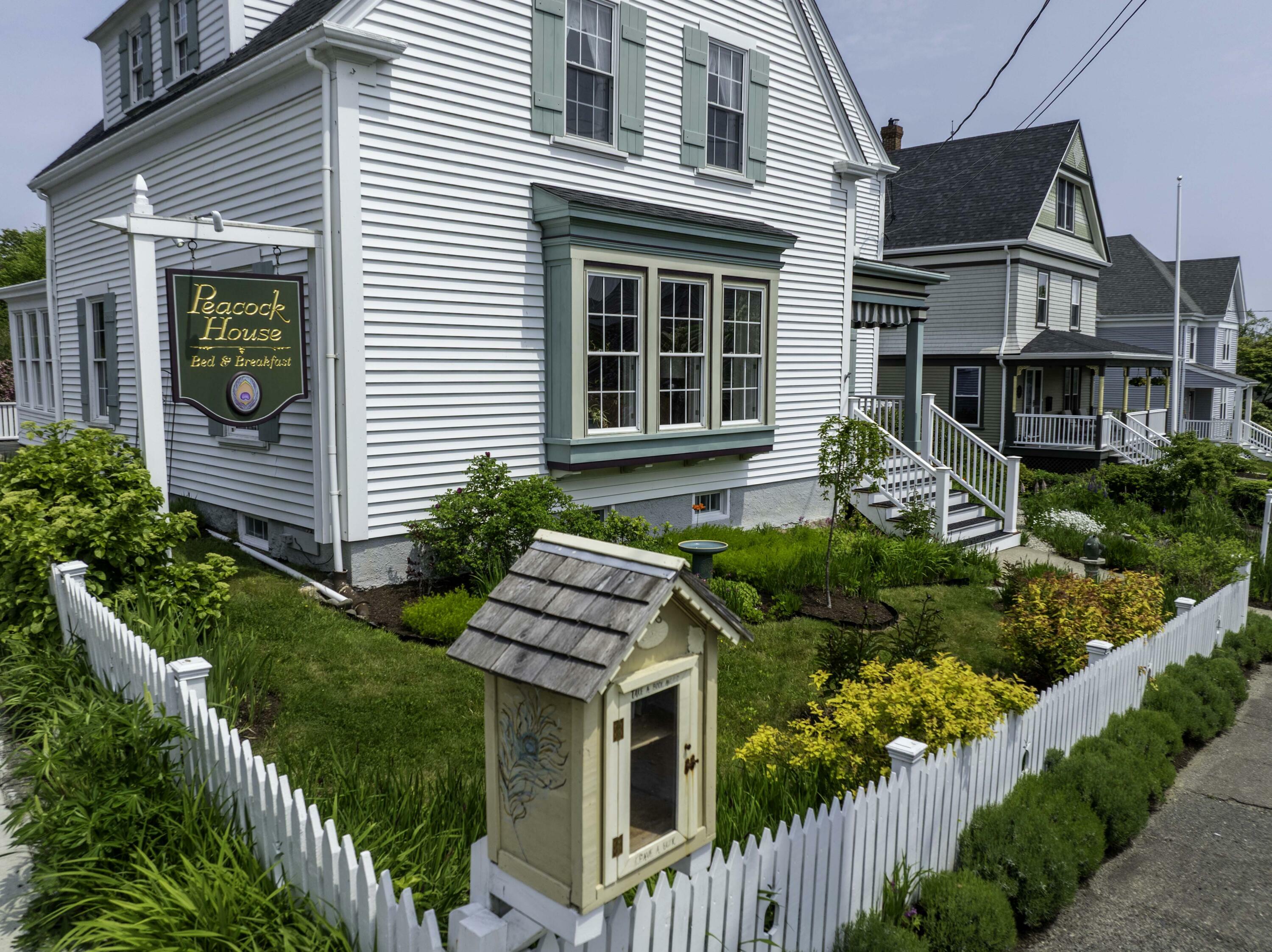 Property Photo:  27 Summer Street  ME 04652 