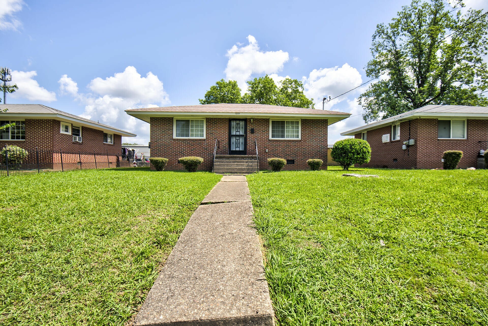 1609 E 26th Street  Chattanooga TN 37407 photo