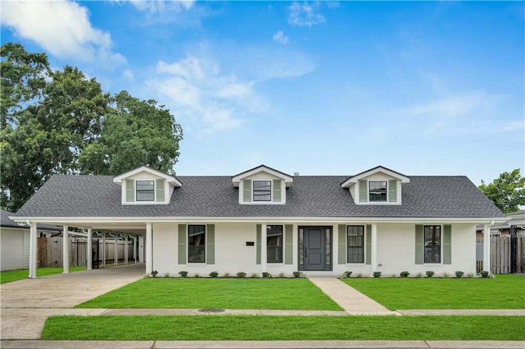 Property Photo:  1208 Madison Street  LA 70001 