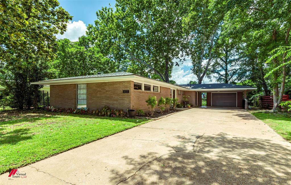 Property Photo:  5822 River Road  LA 71105 