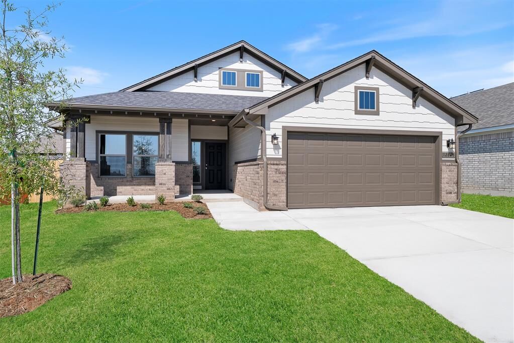 Property Photo: 12825 NW 4th Street OK 73099