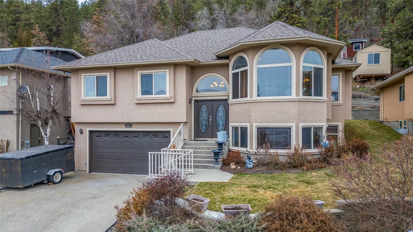 Property Photo: 334 Moubray Road BC V1V 1R5