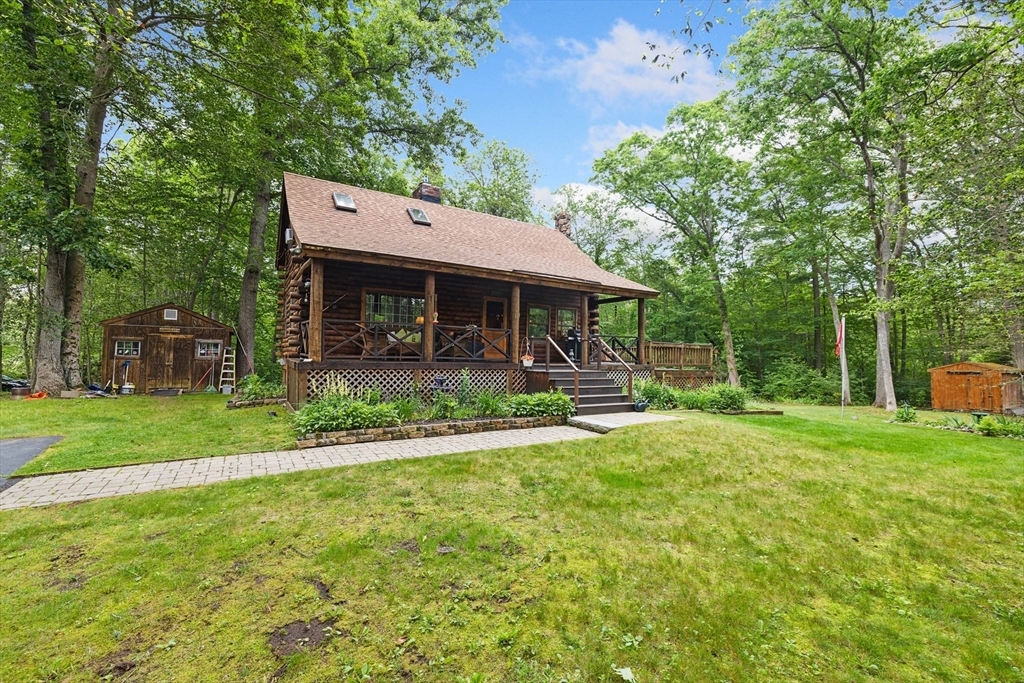 Property Photo: 18 Birch Rd MA 01982