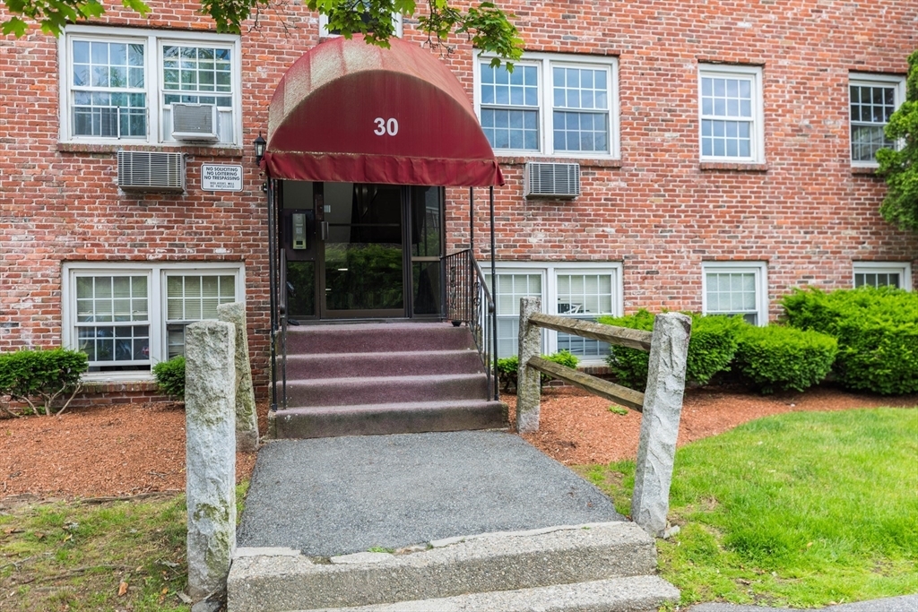 30 Danbury Dr 8  Methuen MA 01844 photo