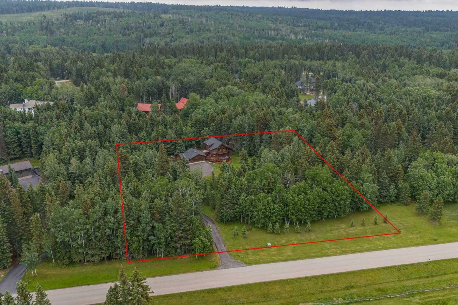 Property Photo: 106 Mountain Lion Drive AB T0L 0K0