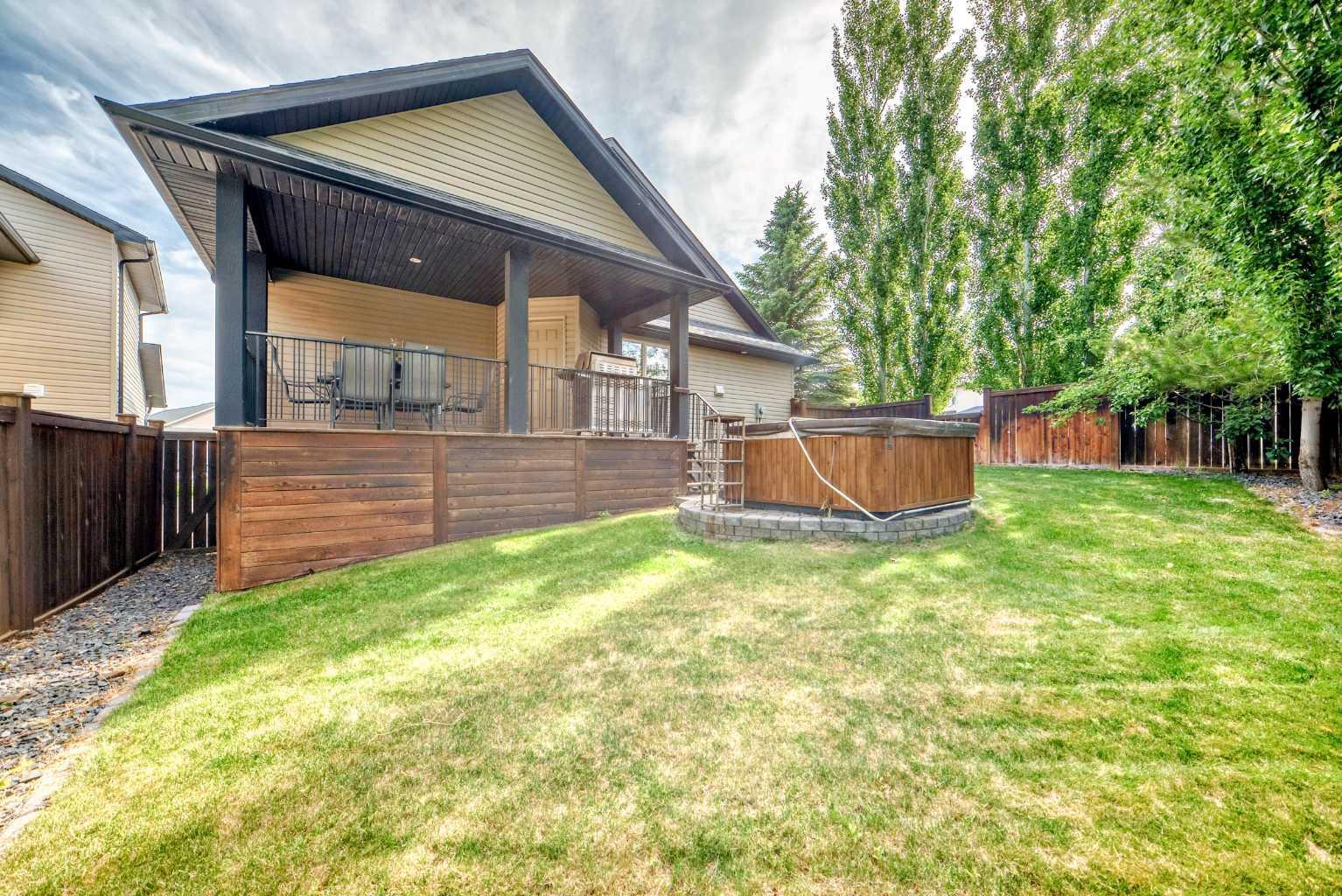 Photo de la propriété: 41 Canyoncrest Point W AB T1K 7Y4