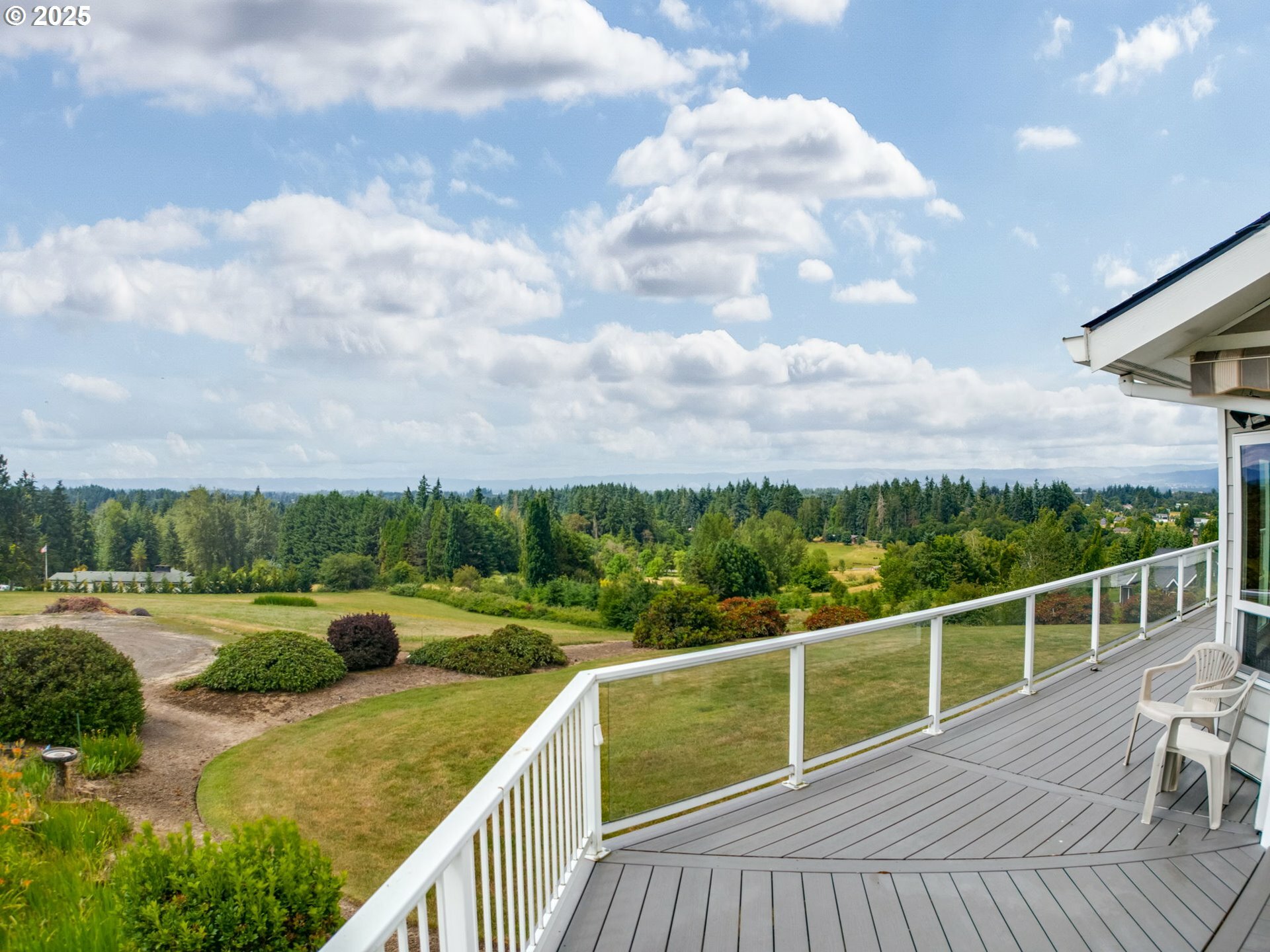 Property Photo: 2221 NW 206th St WA 98642