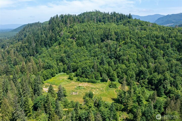 Property Photo:  36508  312th Avenue SE  WA 98022 