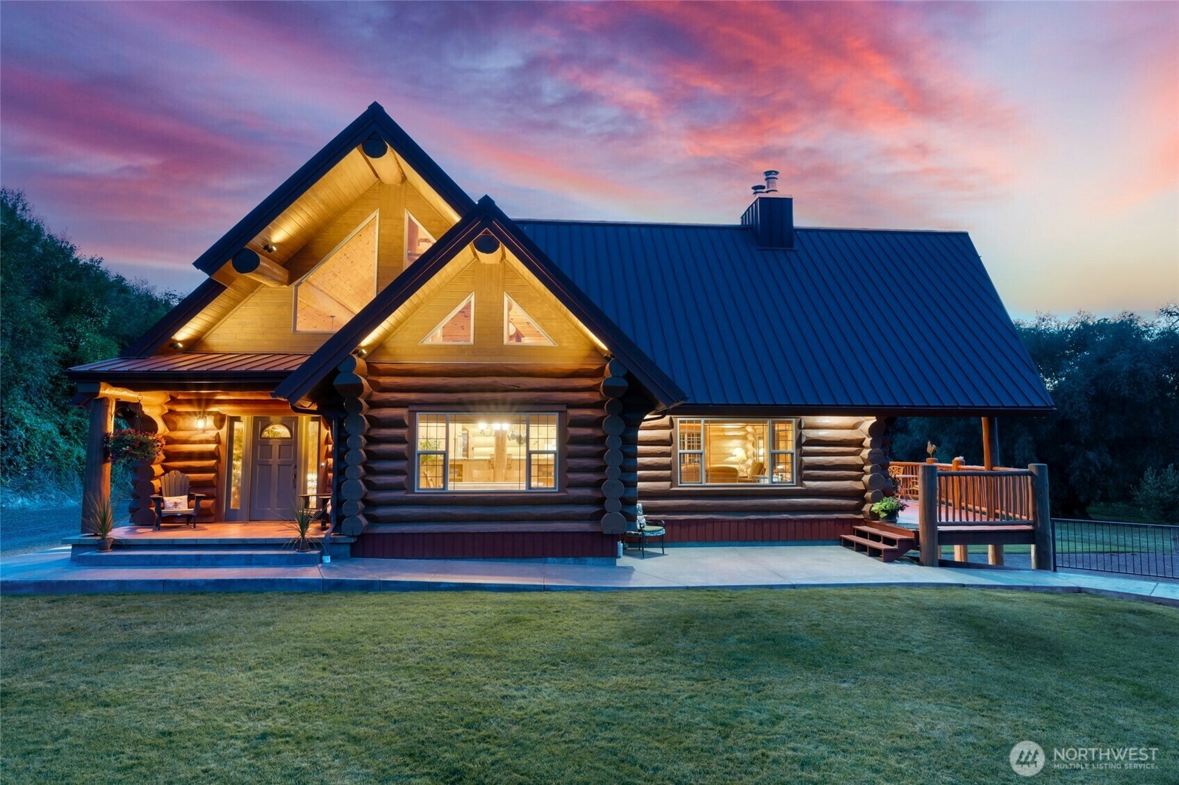 Property Photo: 1025 Orchard Street WA 99361