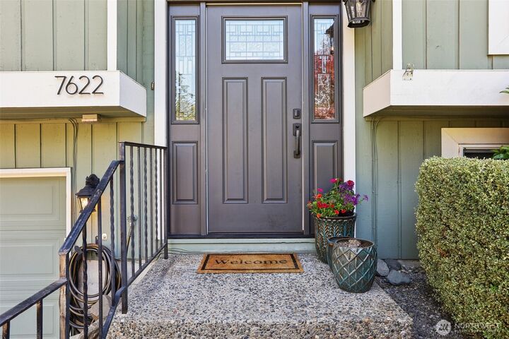Property Photo: 7622 130th Avenue NE WA 98033