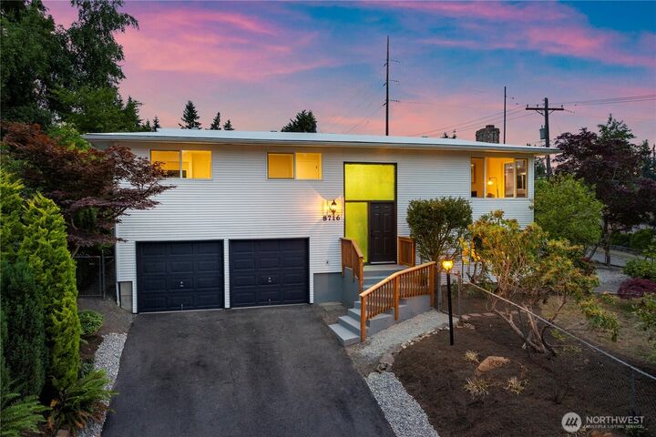 Property Photo:  8716  Main Street  WA 98026 