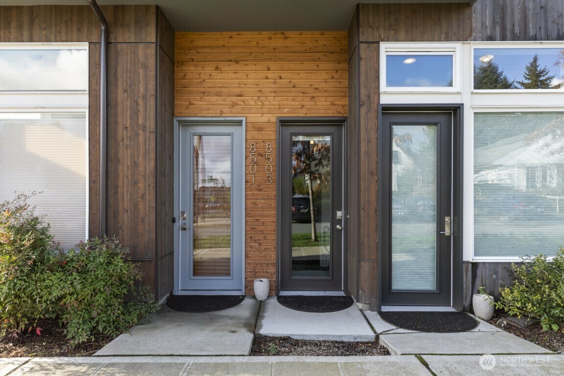 Property Photo:  8503  14th Avenue NW  WA 98117 