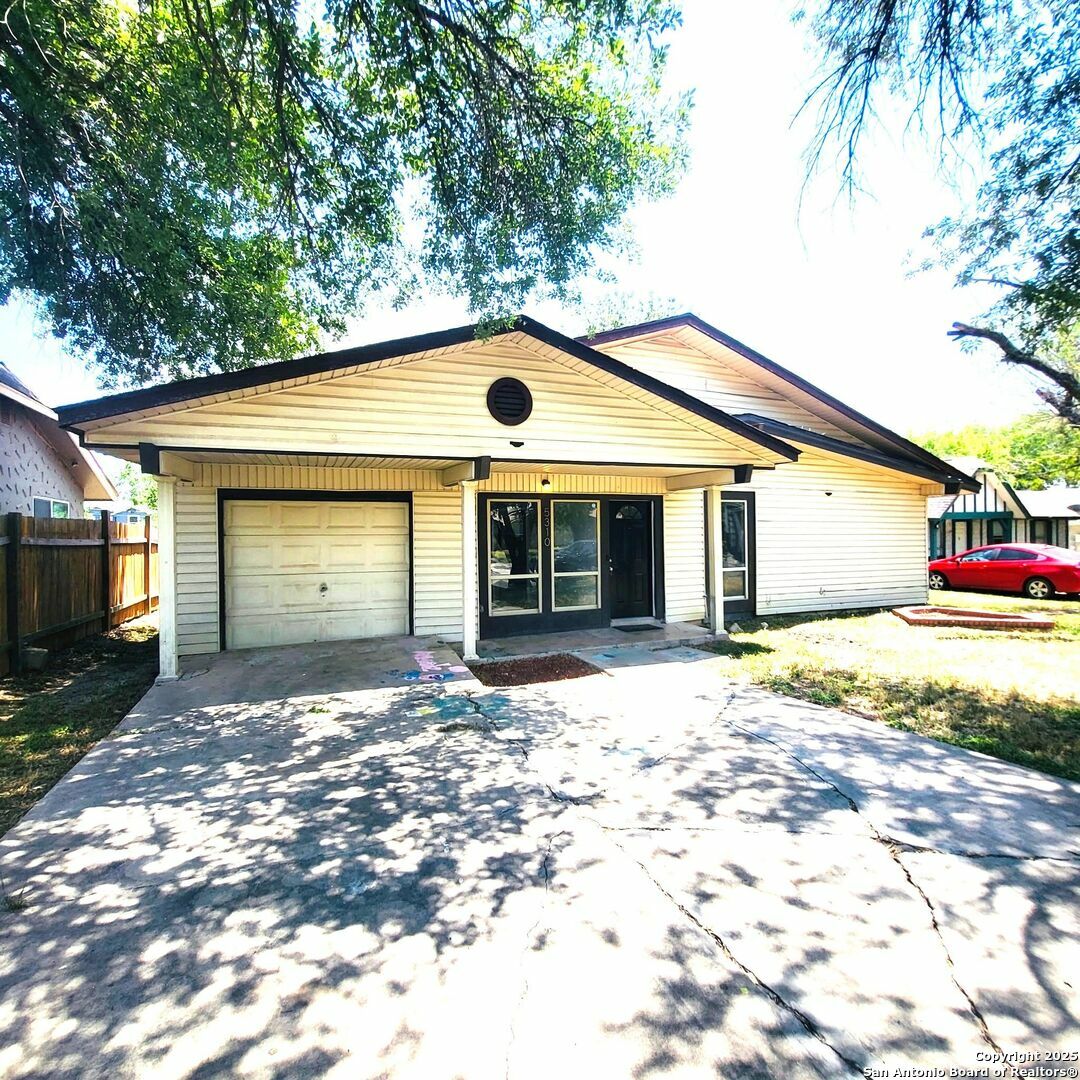 Property Photo:  5310 Shadow Lake  TX 78244 