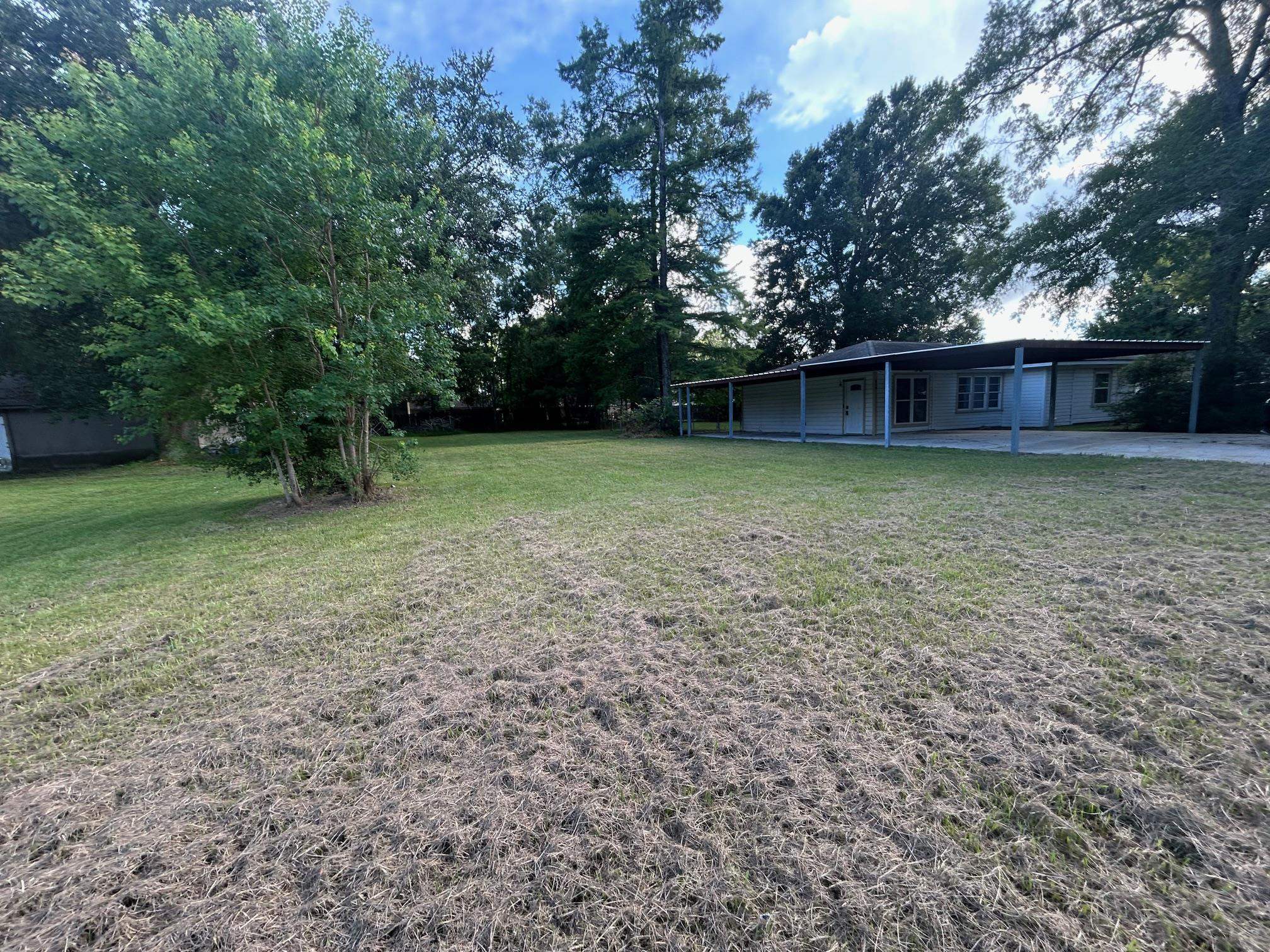 Property Photo: 850 Orange St. TX 77662