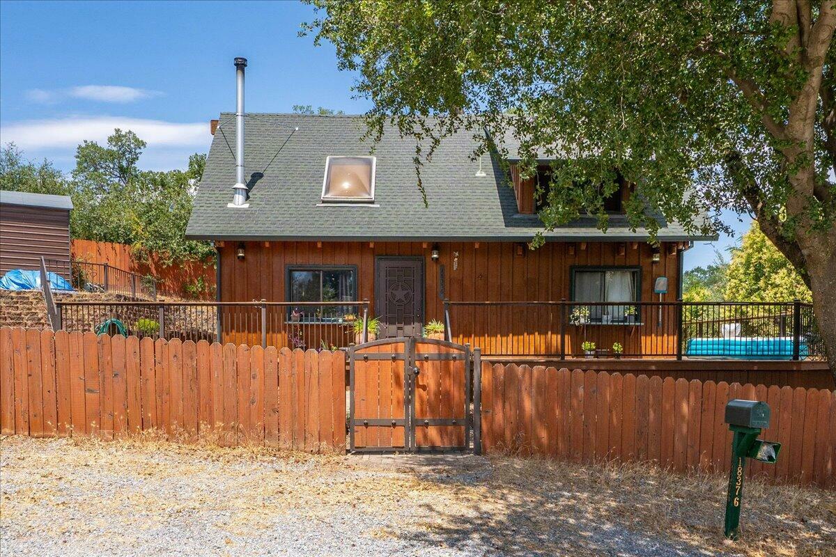 Property Photo: 18376 Utility Avenue CA 96007