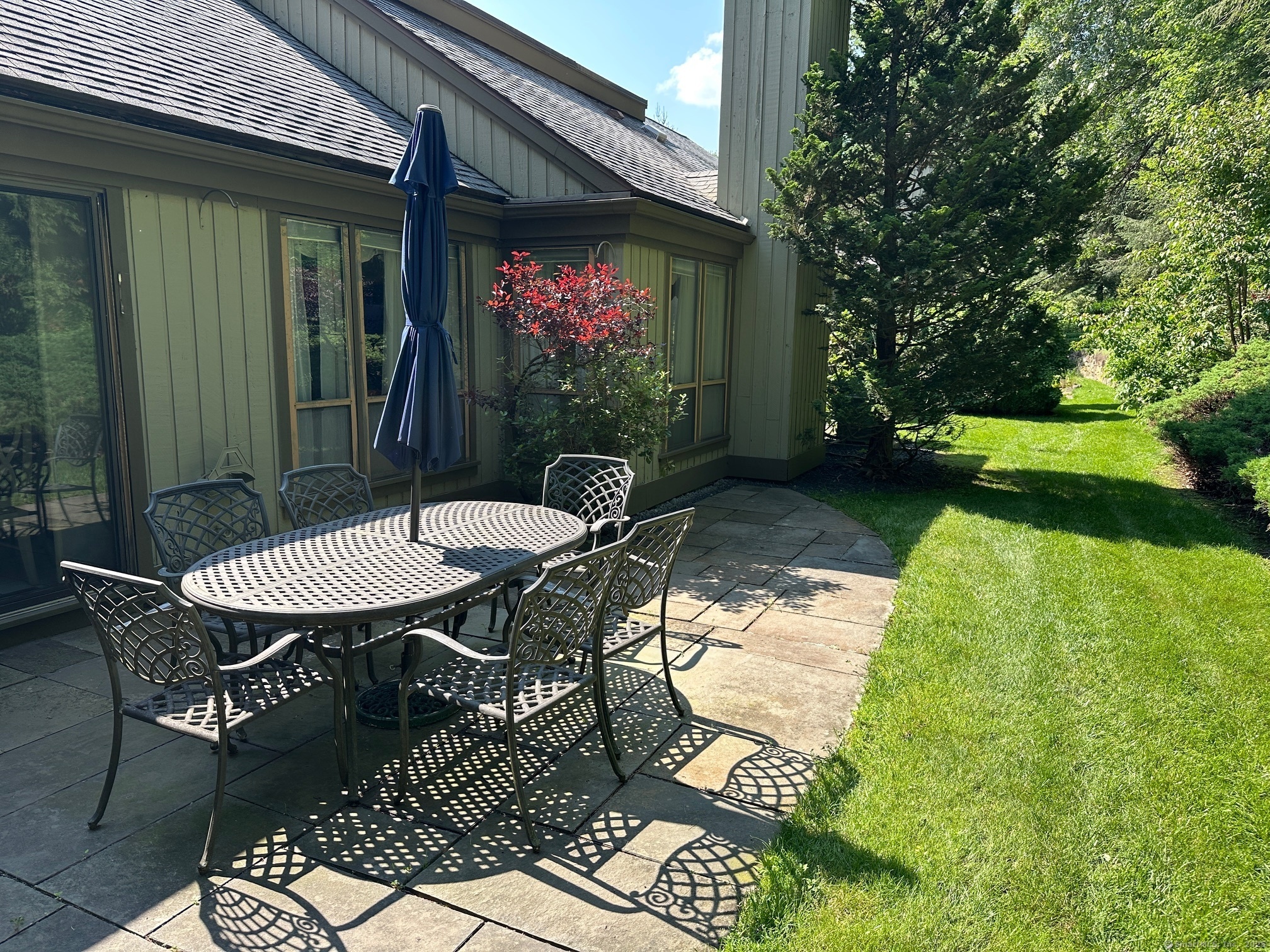 Property Photo: 20 Heritage Crest Drive D CT 06488