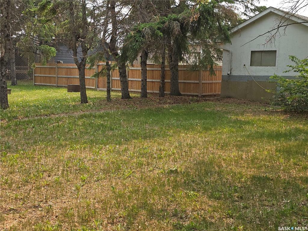 Property Photo: 414 4th Street S SK S0K 4P0