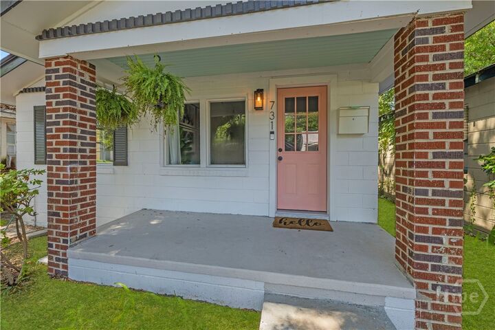 Property Photo:  731 E 34th Street  GA 31401 