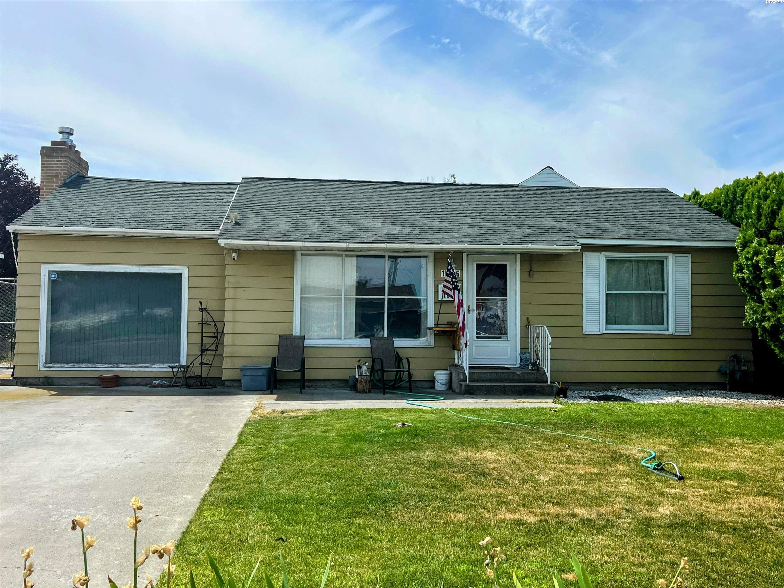 1836 W Park  Pasco WA 99301 photo