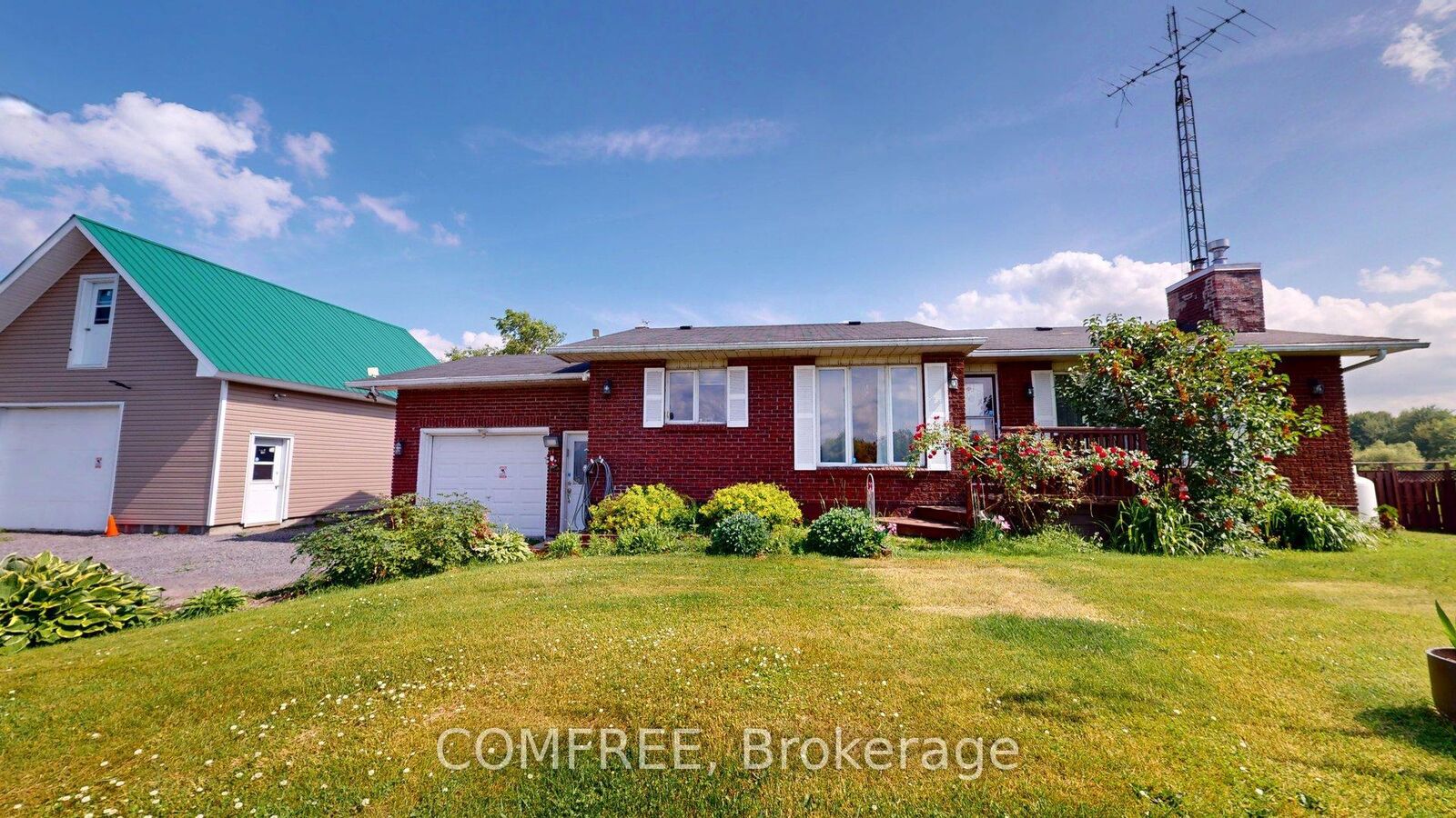 Property Photo: 2196 Concession 3 Road ON K0B 1A0