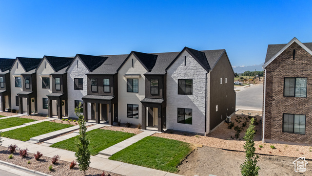 Property Photo:  1557 E 720 N 1070  UT 84653 
