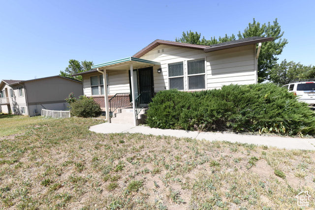 Property Photo: 1189 N Quincy Ave UT 84404