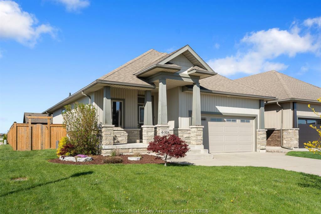 Photo de la propriété: 504 Eventide Place ON N7L 0G2