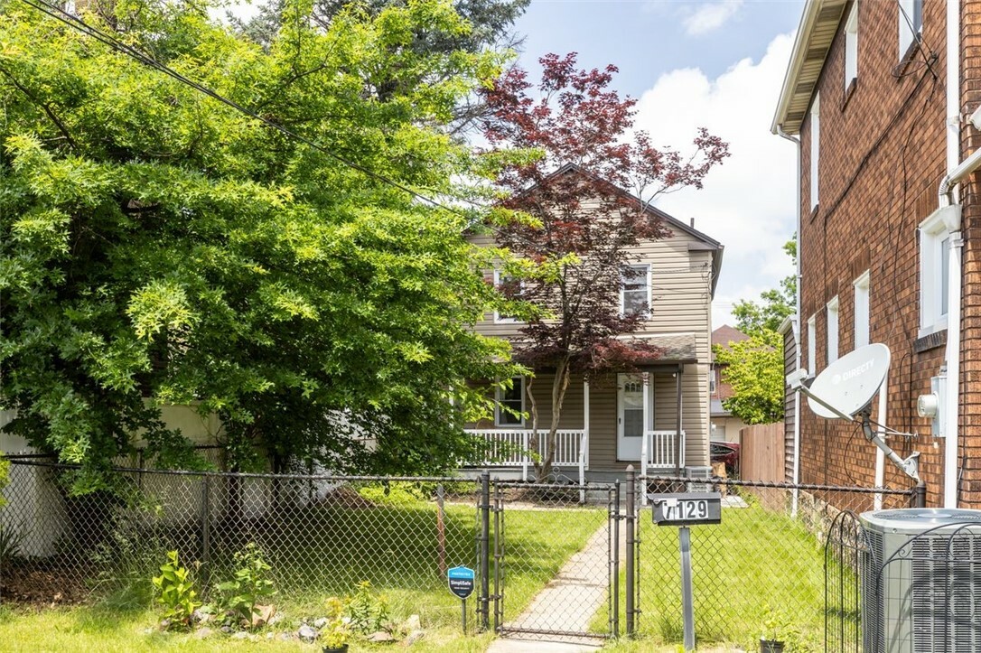 Property Photo: 7129 Michigan Ave PA 15218