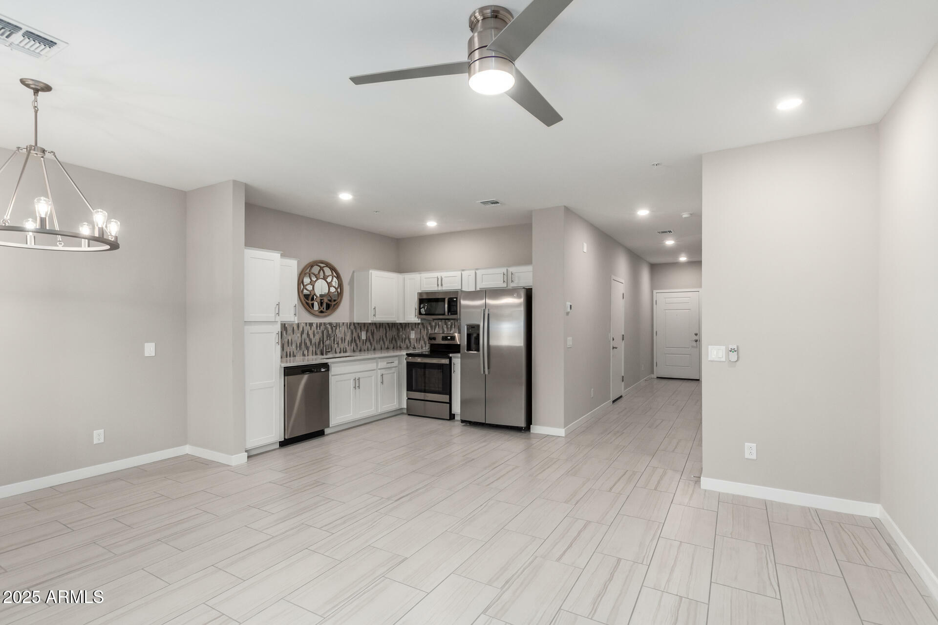 Property Photo: 2134 W Harmont Drive AZ 85021