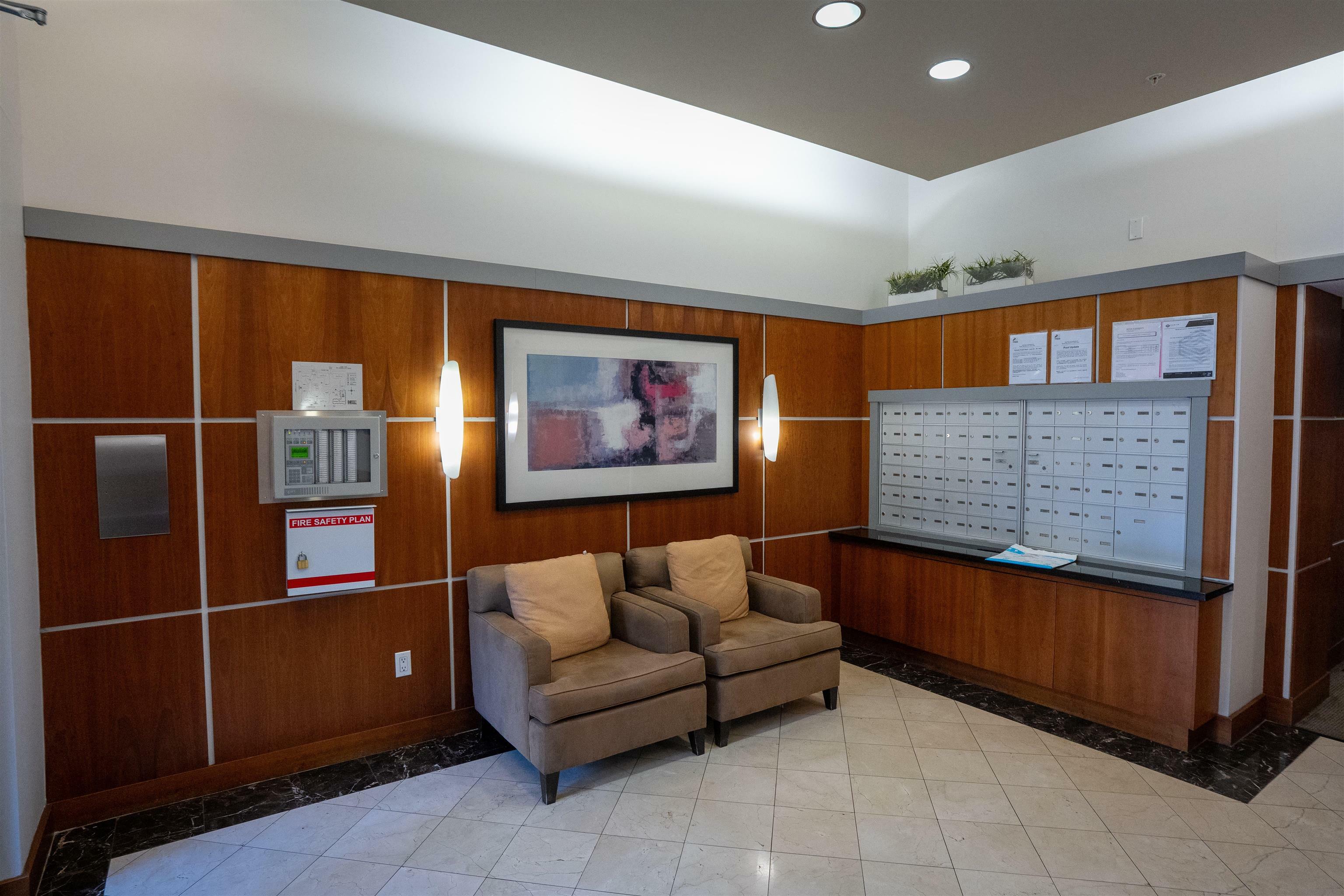Property Photo: 5111 Garden City Road 5113 BC V6X 4H4