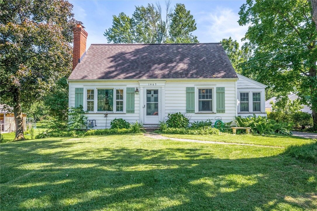 Property Photo:  1463 Lehigh Station Road  NY 14467 