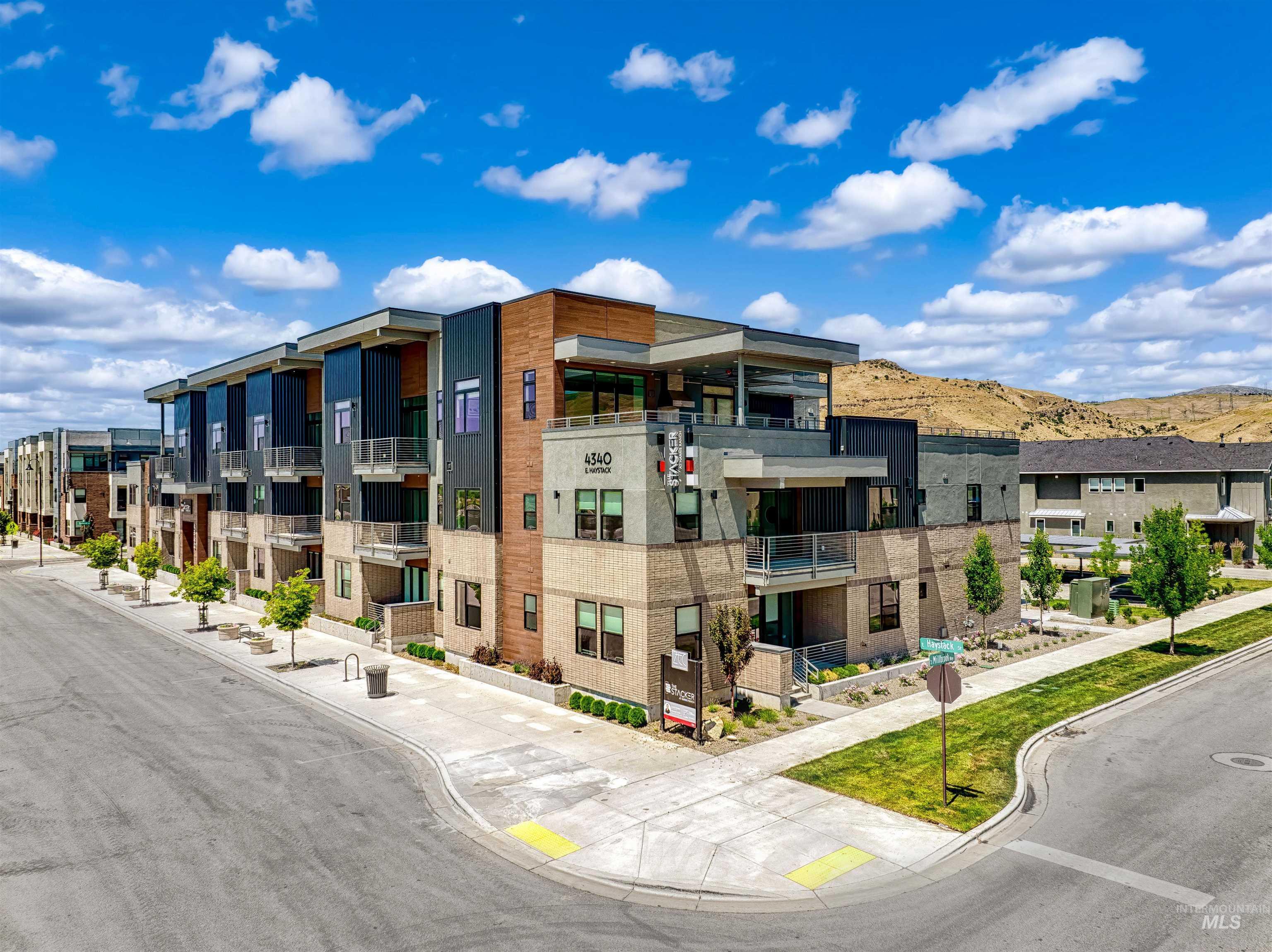 Property Photo:  4340 E Haystack St 207  ID 83716 