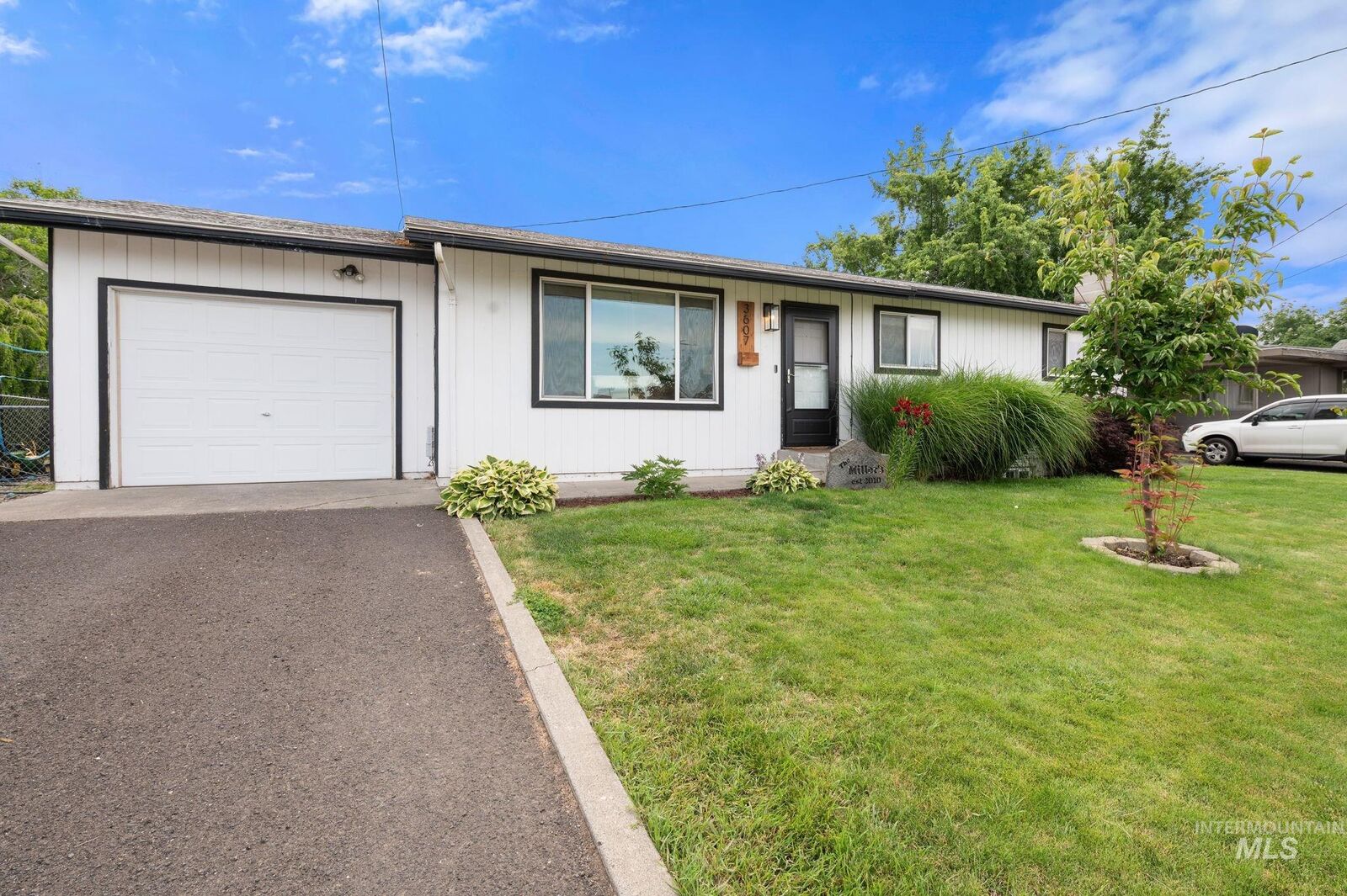 Property Photo:  3607 12th St  ID 83501 