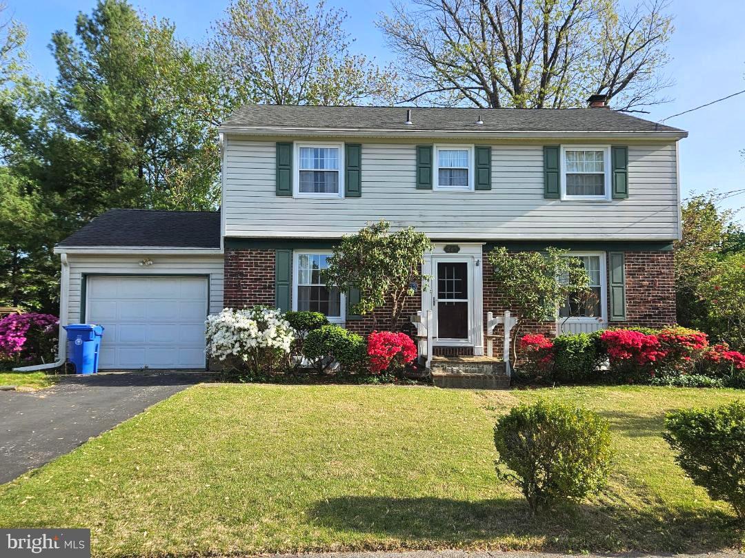 Property Photo:  204 Lakeside Drive  NJ 08028 