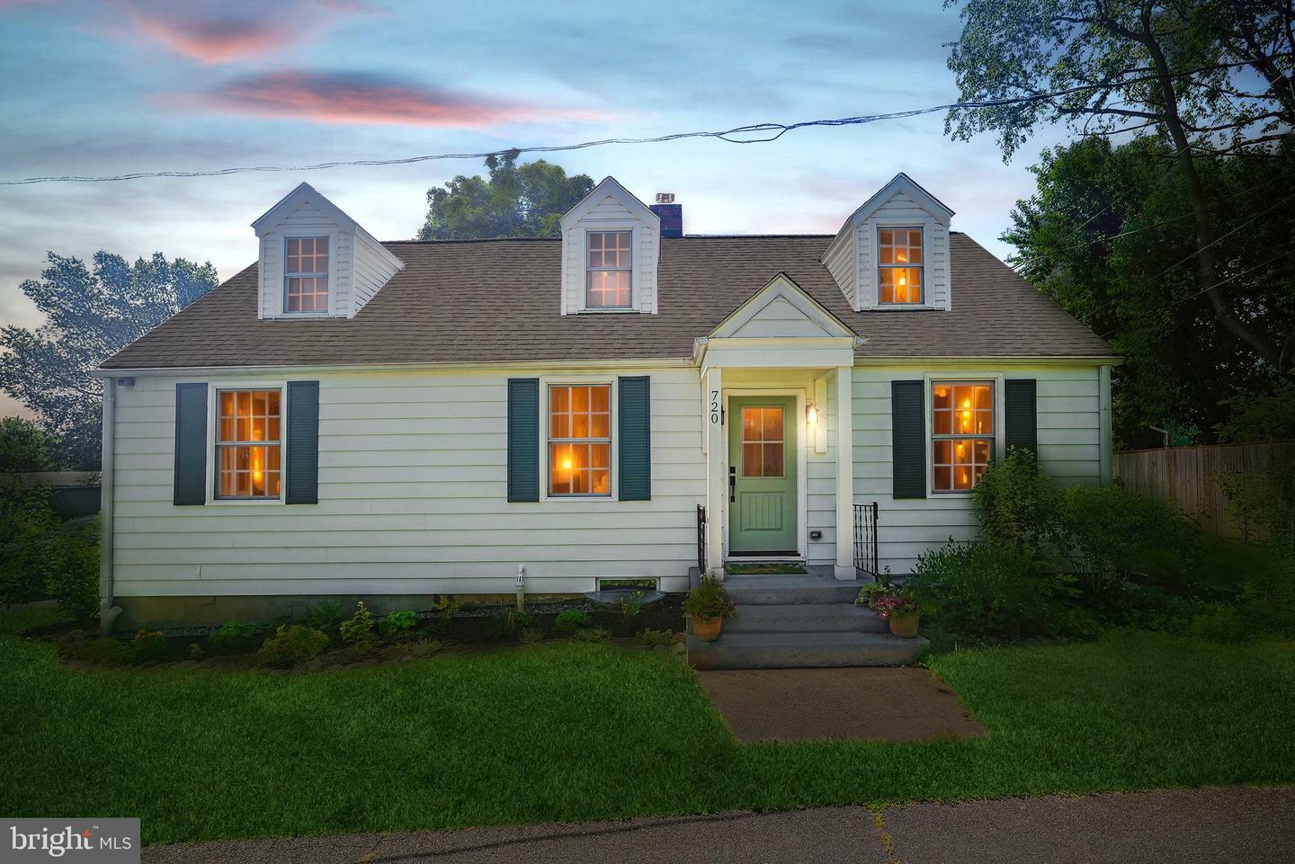 720 E Stephens Lane  Purcellville VA 20132 photo