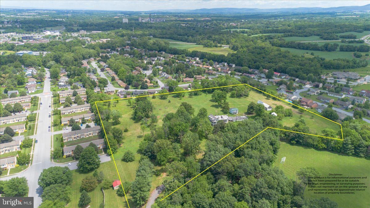 Property Photo:  1230 Mount Aetna Road  MD 21742 