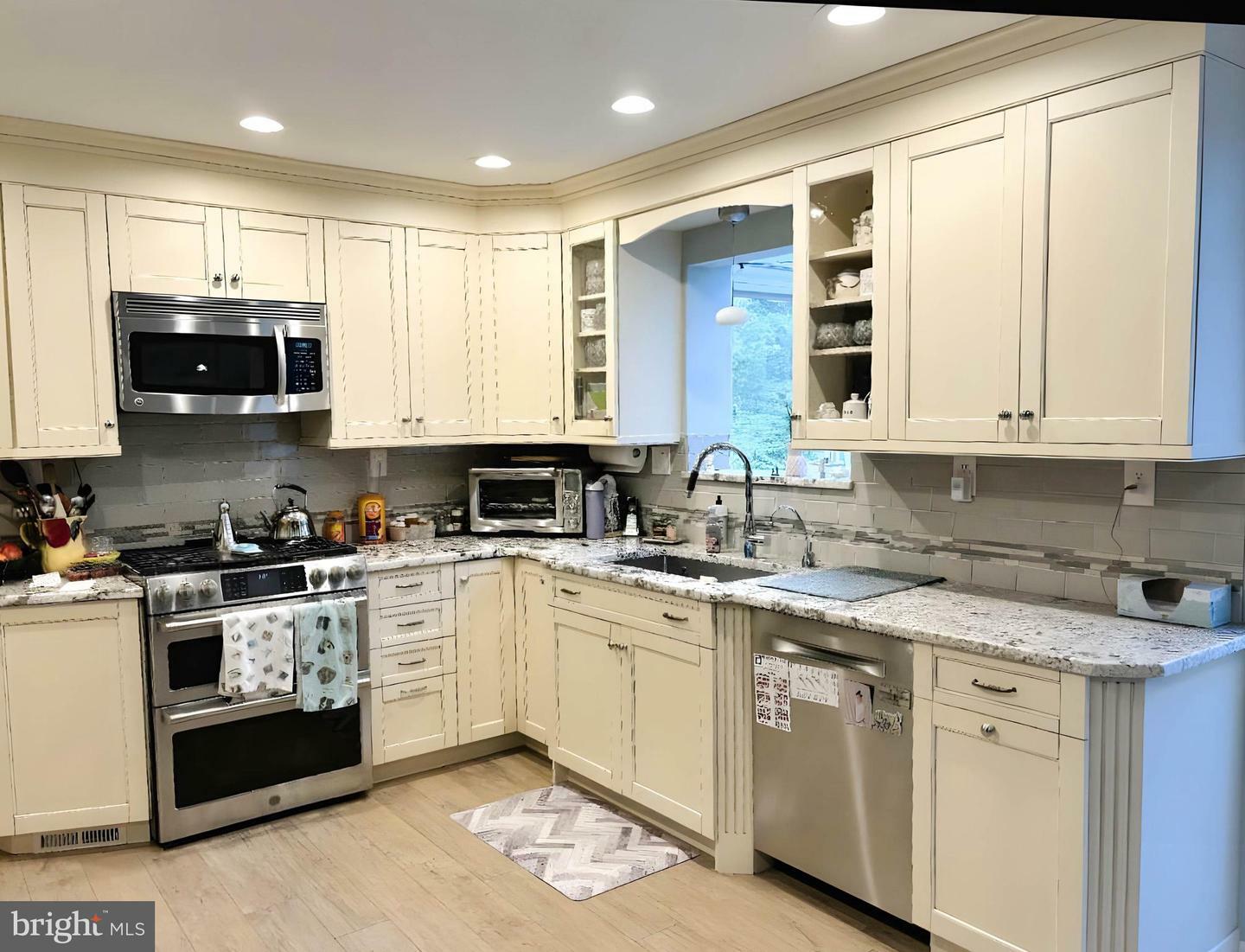 Property Photo: 58 Mill Park Lane NJ 08053