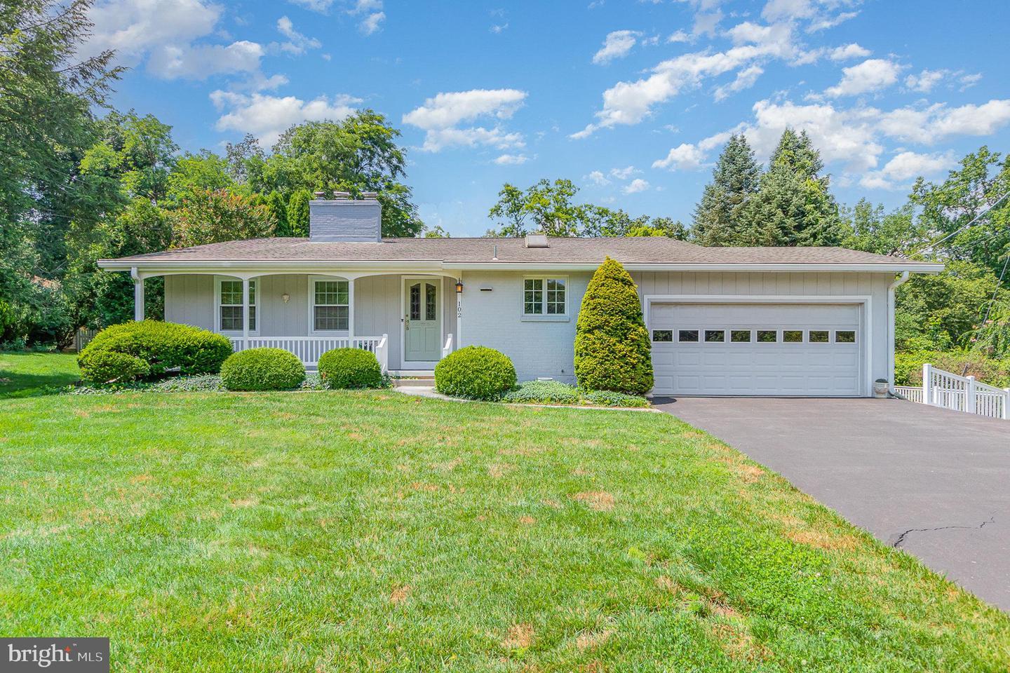 102 Old Ford Drive  Camp Hill PA 17011 photo