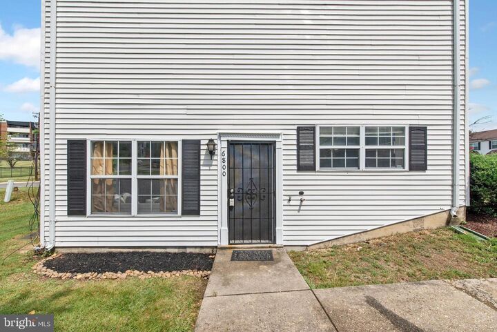 Property Photo: 6800 Milltown Court MD 20747