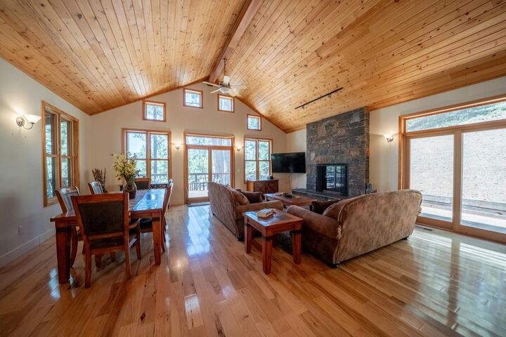 Property Photo: 1685 Tamarack Dr CA 95223