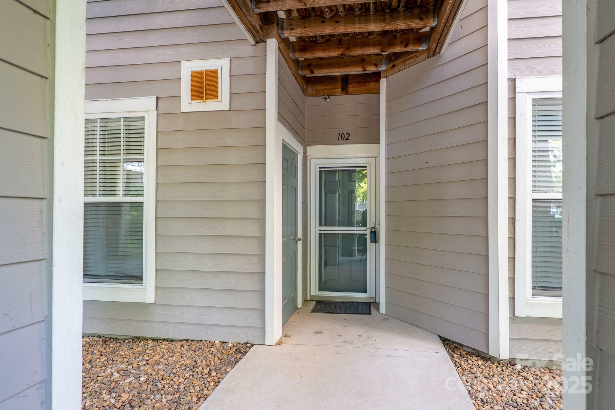 Property Photo:  18730 Nautical Drive 102  NC 28031 