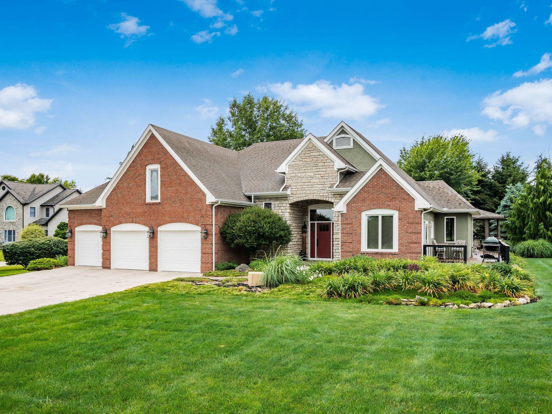 Property Photo: 1484 Lighthouse Ridge OH 43302