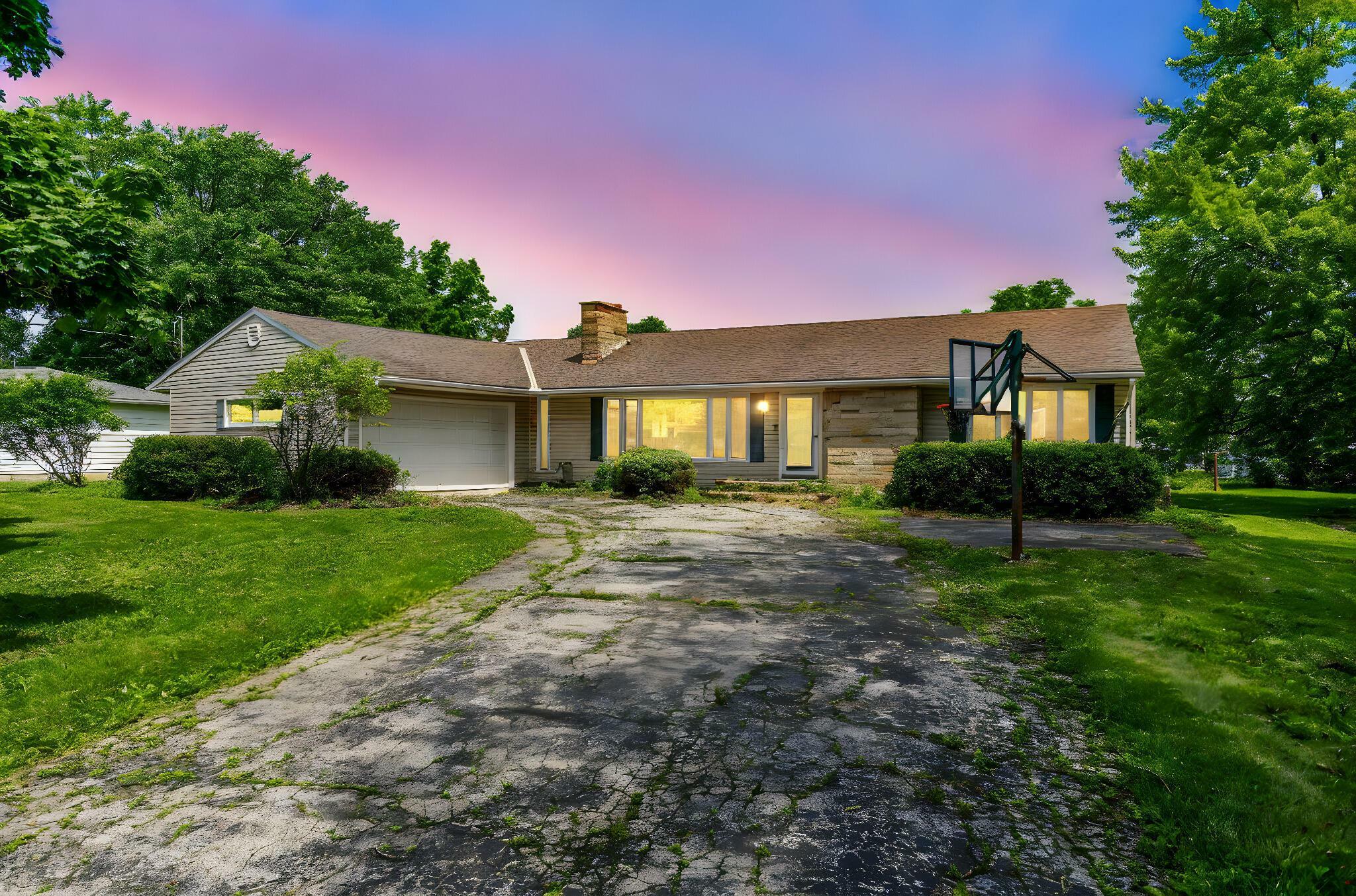 Property Photo: 1282 Lawndale Road OH 43302