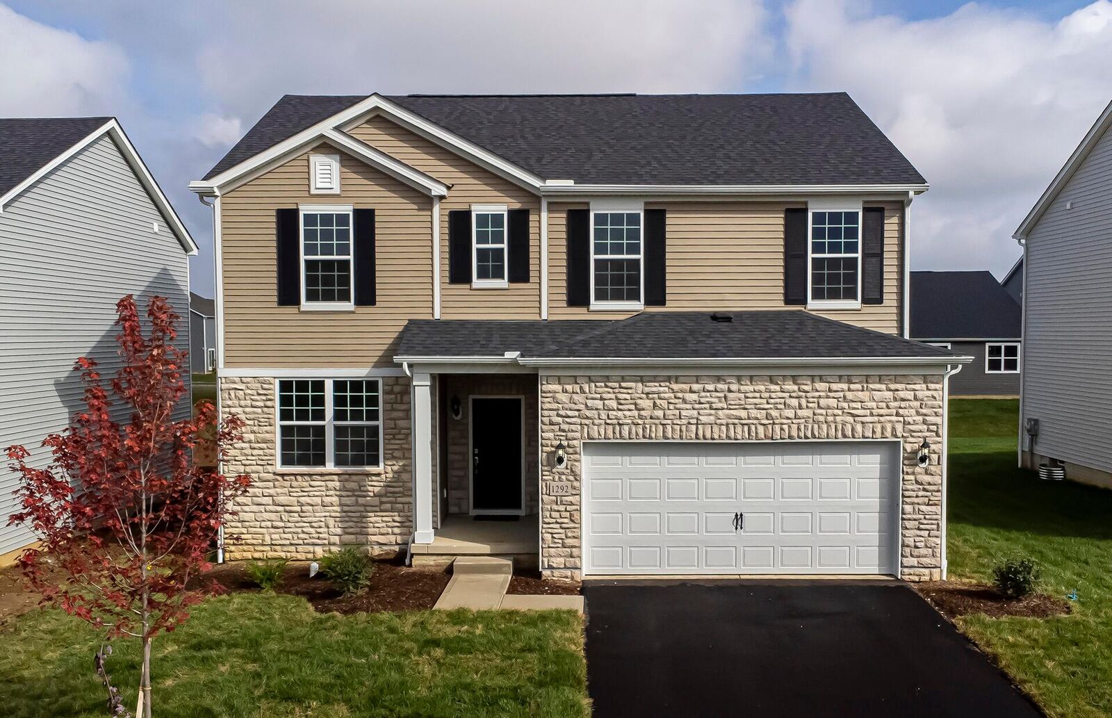 Property Photo:  1292 Webb Drive  OH 43137 