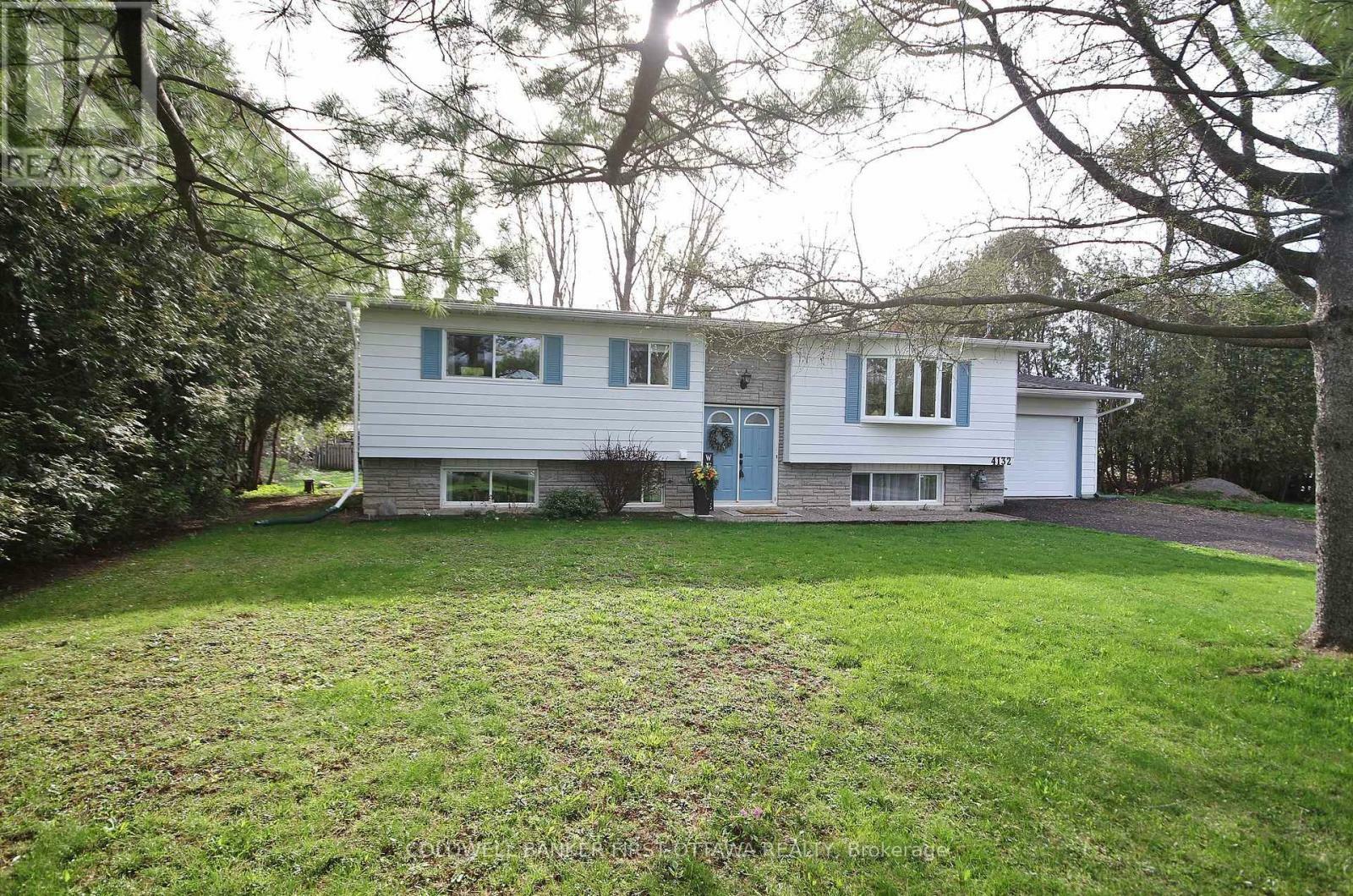 Property Photo: 4132 Broadway Street ON K0A 3J0