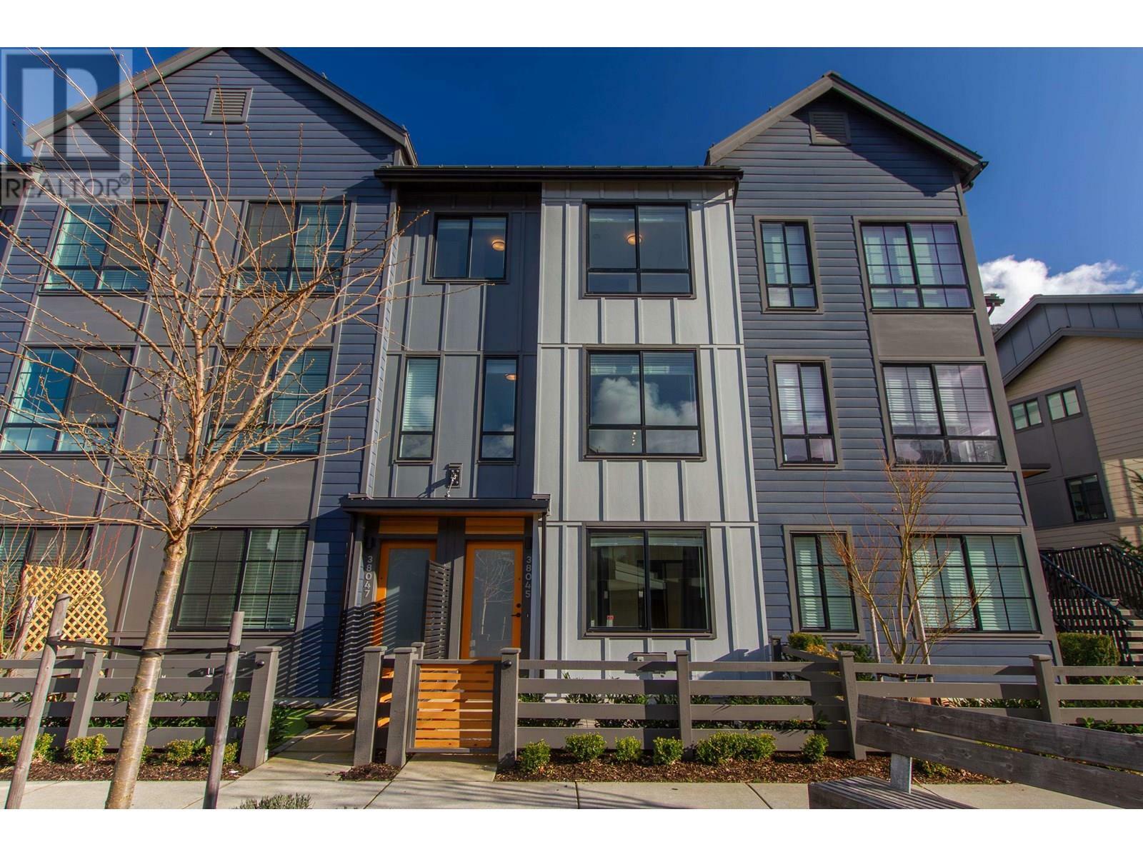 Property Photo: 38045 Keel Way BC V8B 2A1