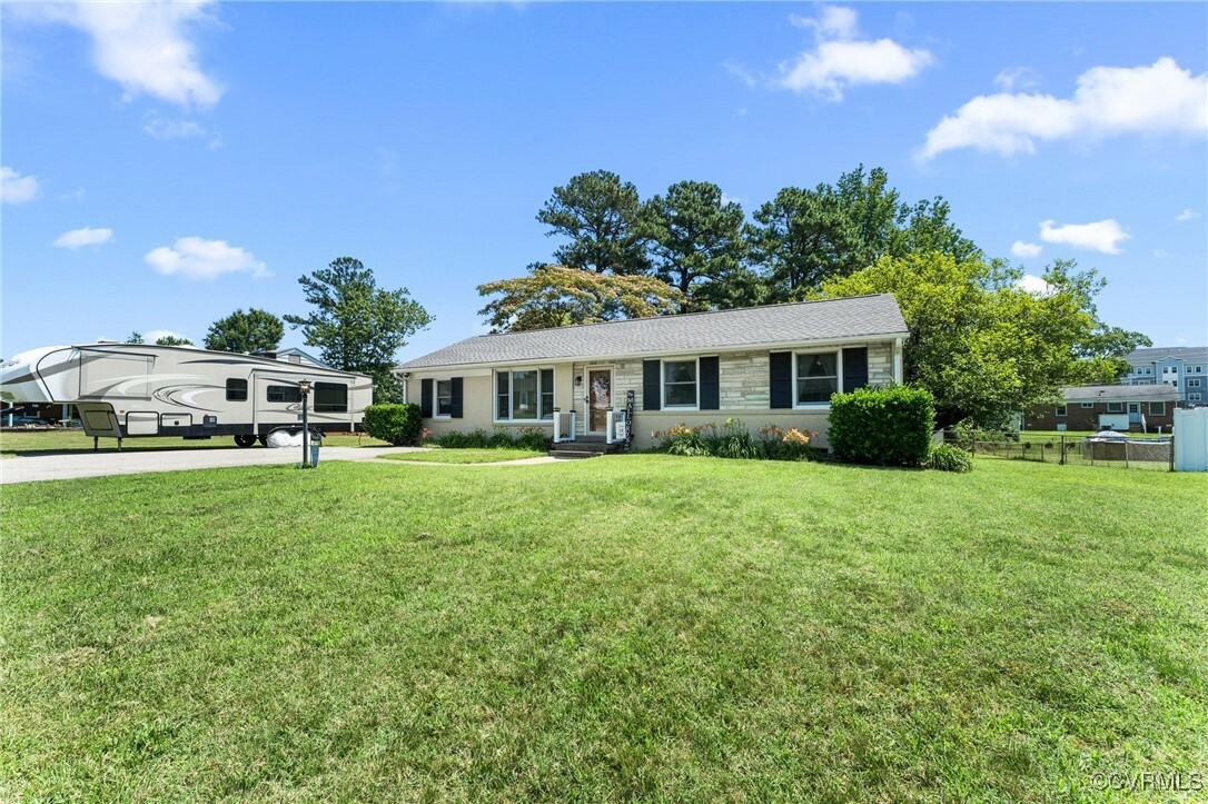 Property Photo: 7978 Meadow Drive VA 23111
