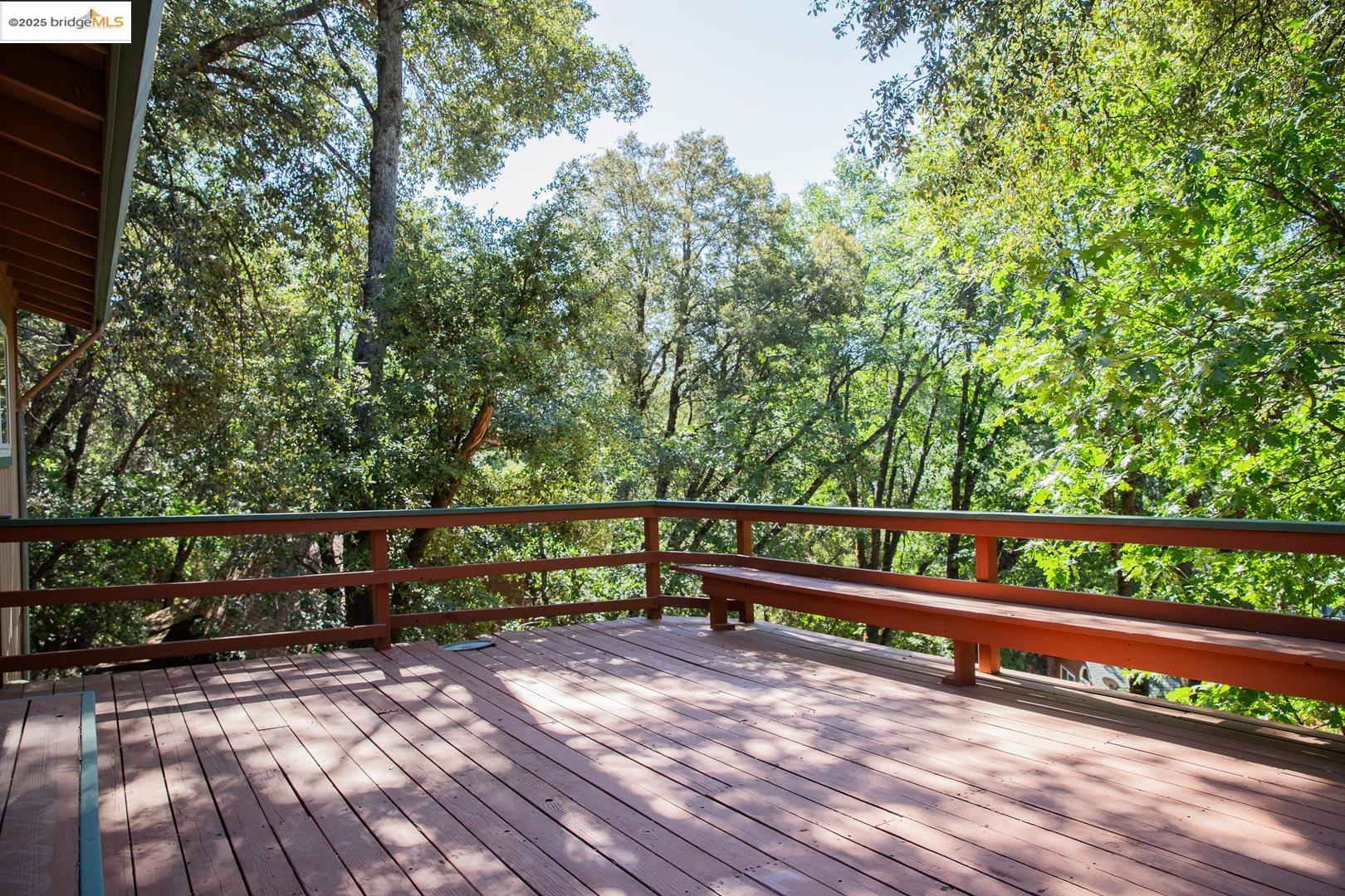 Property Photo: 18070 Pipit Ct CA 95383