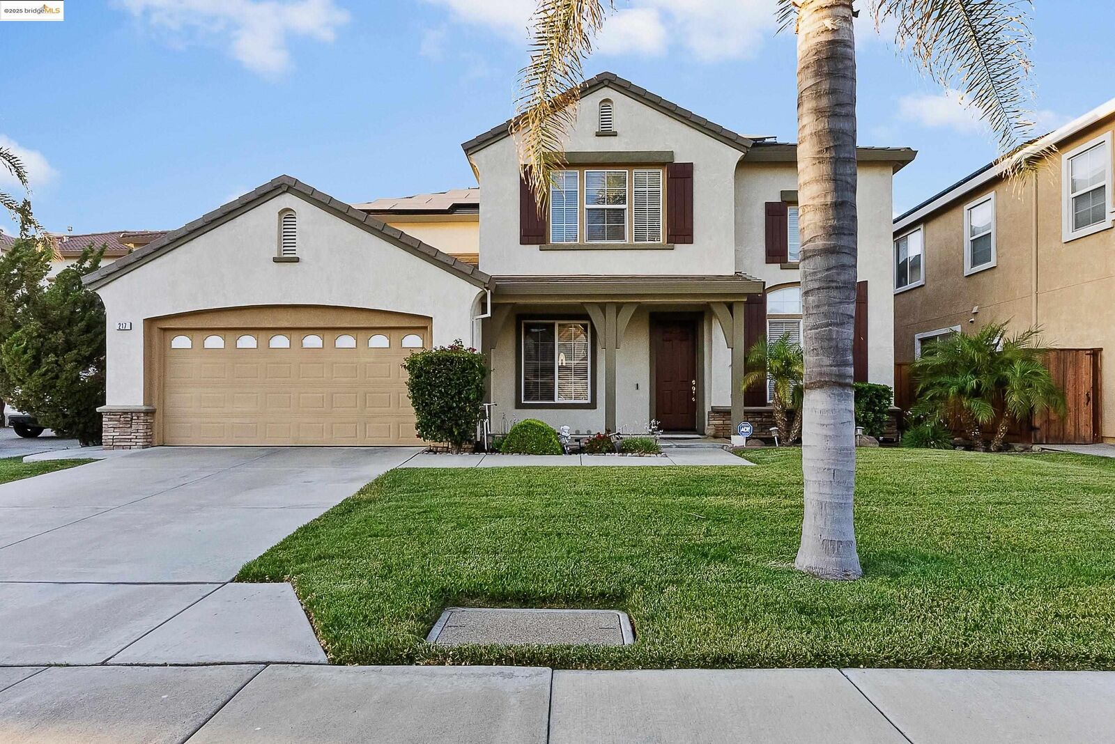Property Photo:  217 Dorchester Ct  CA 94505 