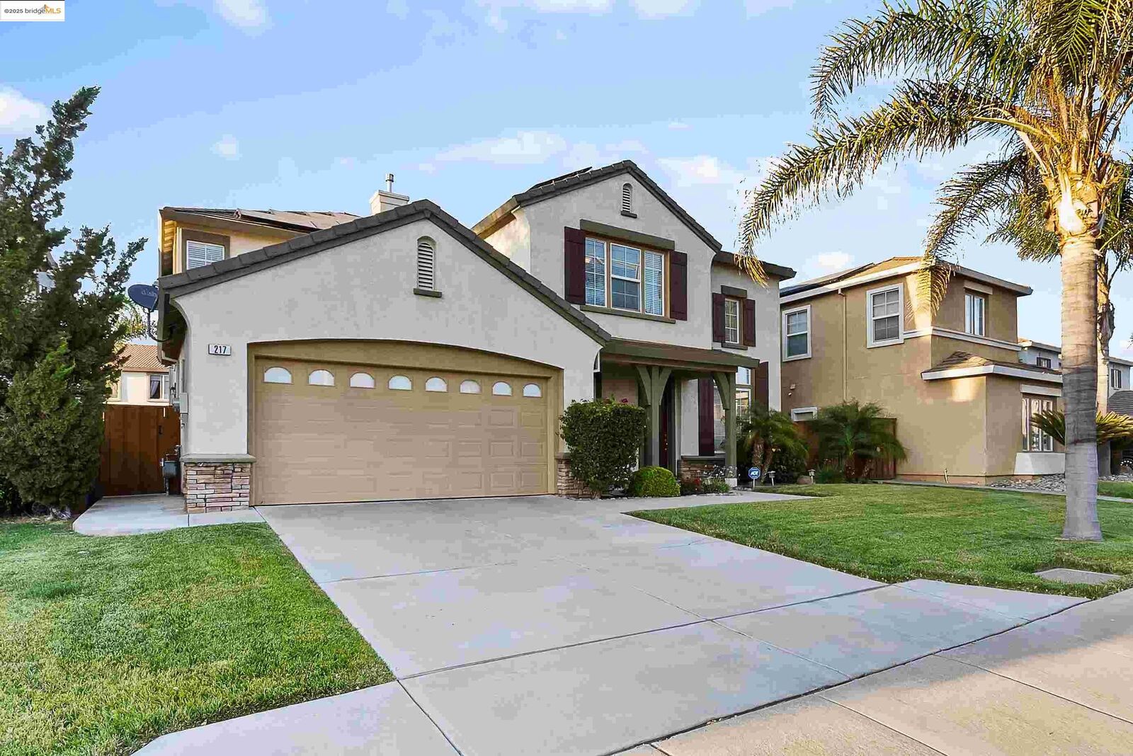 Property Photo: 217 Dorchester Ct CA 94505